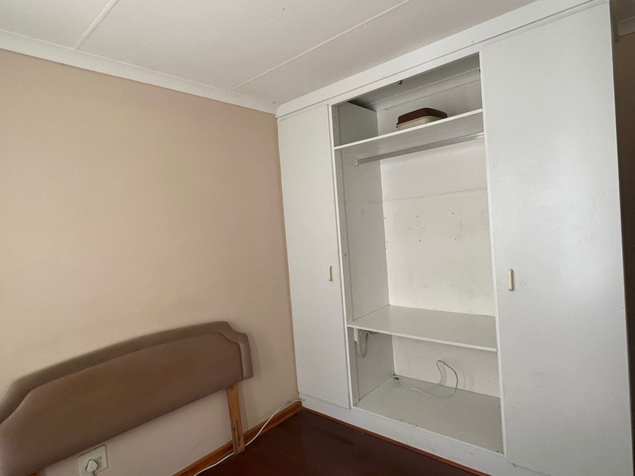 6 Bedroom Property for Sale in West Bank Eastern Cape